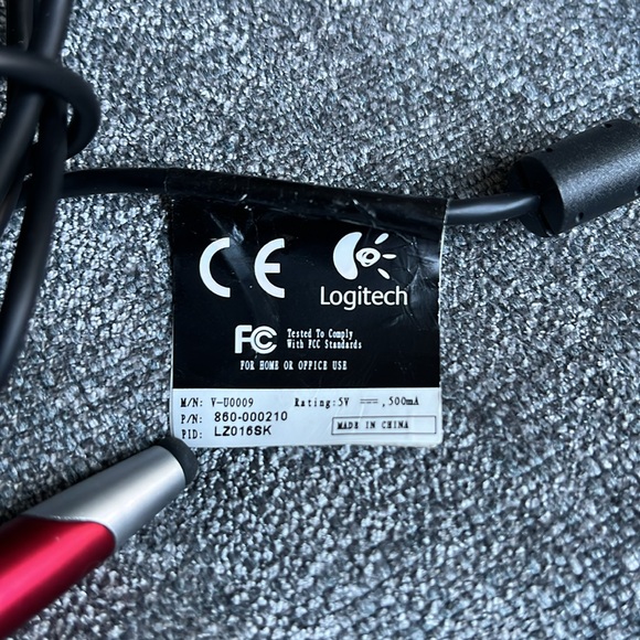 LOGITECH 2MP AUTOFOCUS WEBCAM - Picture 7 of 7